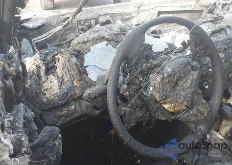 2014 Nissan Altima 2.5/2.5 S/2.5 Sl/2.5 Sv z USA, uszkodzony, nr VIN 1N4AL3AP4EC423572